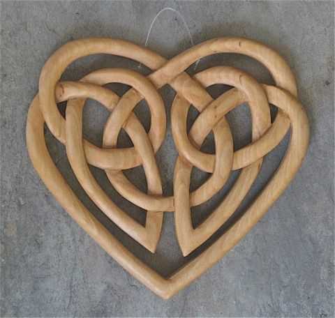 Carving Wooden Celtic Knots: Exploring Intricate Interwoven Designs
