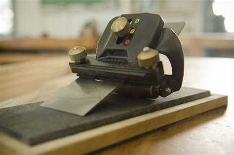 Sharpening Woodworking Tools: Keeping Your Blades in Top Shape