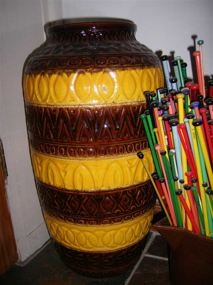 Traditional German ceramic techniques