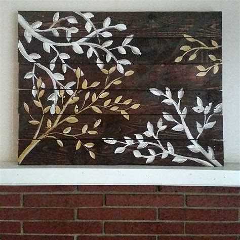 Wooden Wall Art with Reclaimed Materials: Beauty from Discarded Wood