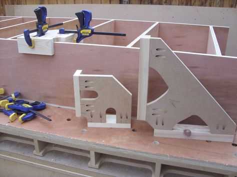 Woodworking Jigs and Fixtures: Simplifying Complex Tasks