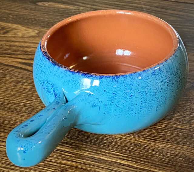 Discover the Beauty of De Silva Pottery