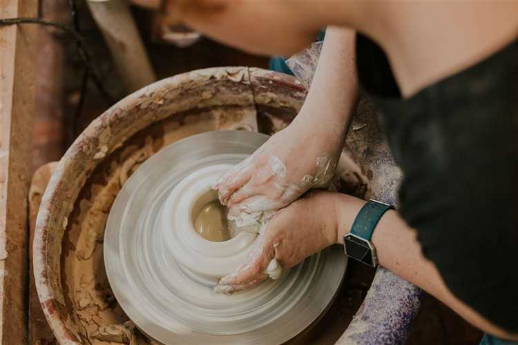 Learn How to Throw Pottery on a Wheel with Step-by-Step Instructions