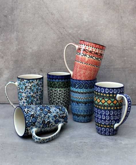 What does unikat mean in Polish pottery?