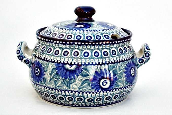 Symbolism and Symbolic Meanings in Unikat Pottery
