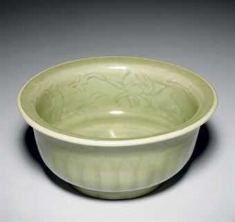 The Influence of Celadon Pottery on Other Art Forms