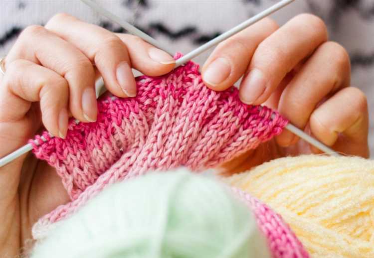 Can knitting needles be taken on a plane?