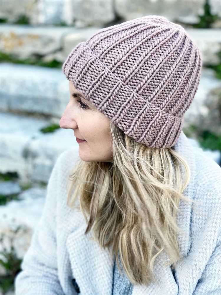 How to Knit a Hat with Straight Needles