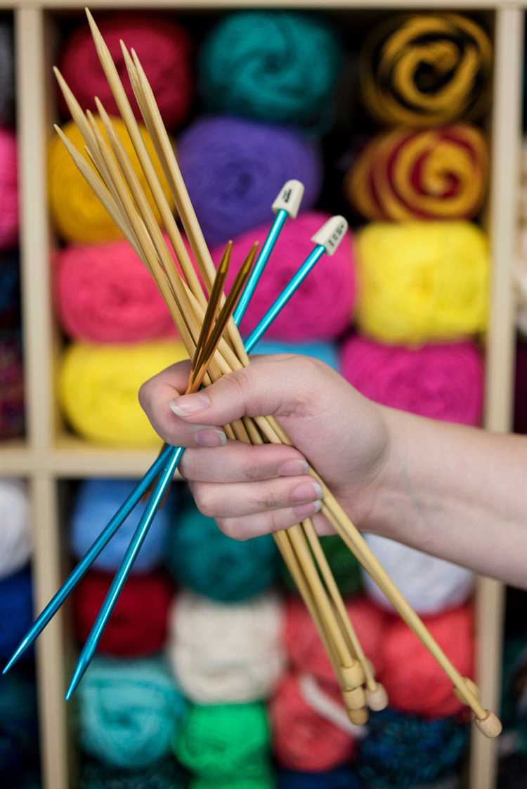 Can you take knitting needles on a plane in Europe?