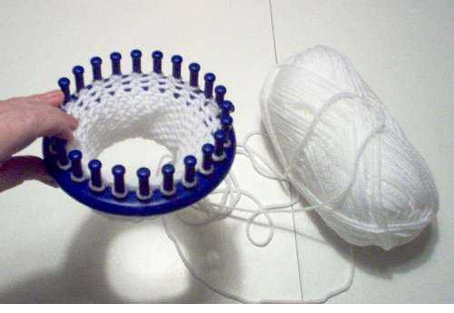 Learn How to Cast Off Loom Knitting with Ease