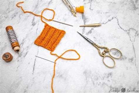 Step-by-Step Guide on Finishing a Knitting Piece