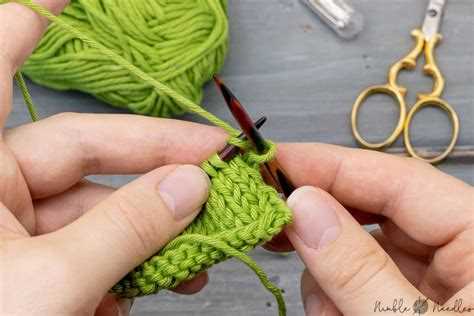 How to Join Yarn in Knitting at Beginning of Row