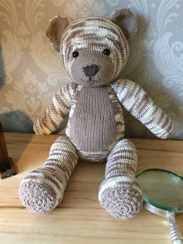 Learn How to Knit a Bear