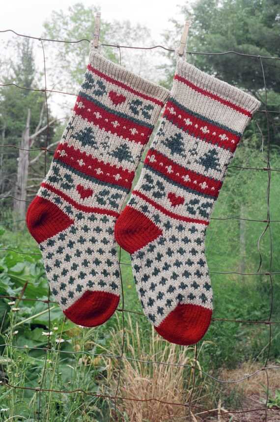 Knitting a Christmas Stocking for Beginners: Step-by-Step Guide