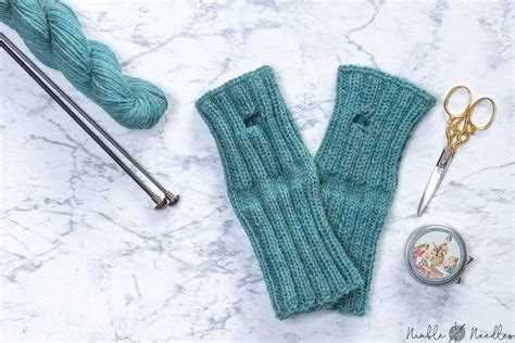 Learn how to knit a glove for beginners