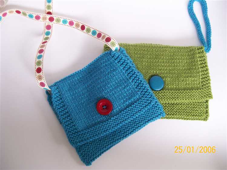 Knit a Purse: Step-by-Step Guide and Tips