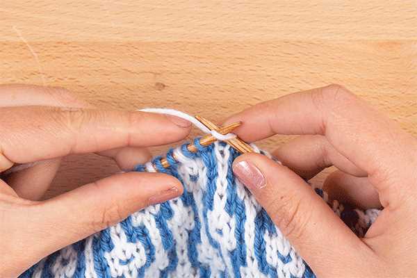 Learn how to knit a slip stitch