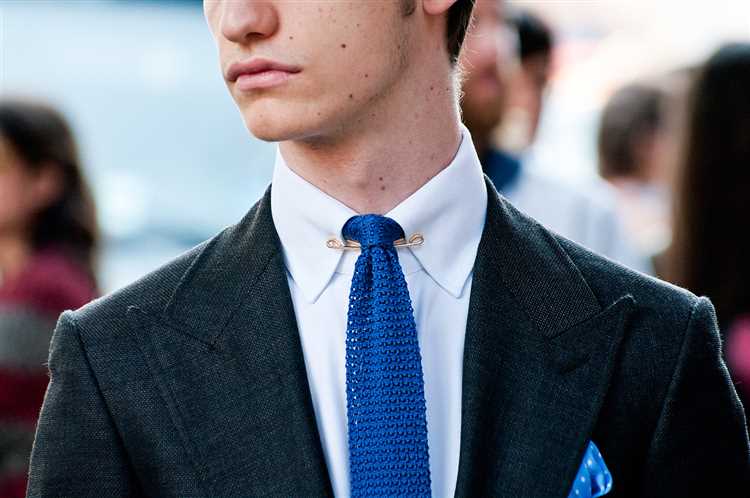 Knitting a Tie: Step-by-Step Guide for Beginners