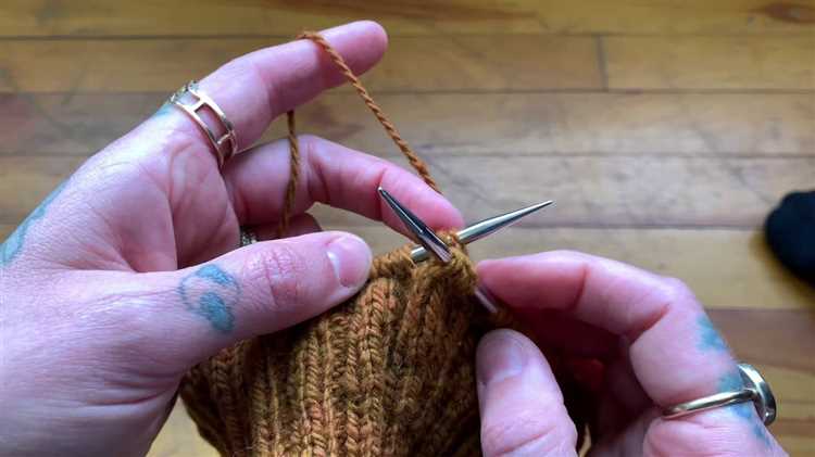Knitting Cables without a Cable Needle: A Step-by-Step Guide