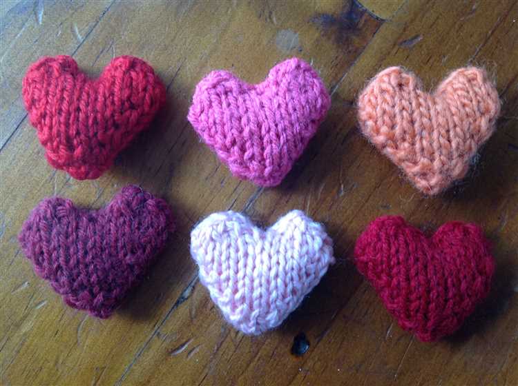 Learn How to Knit Hearts