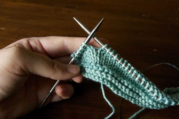 Learn How to Knit Short Rows Without Holes