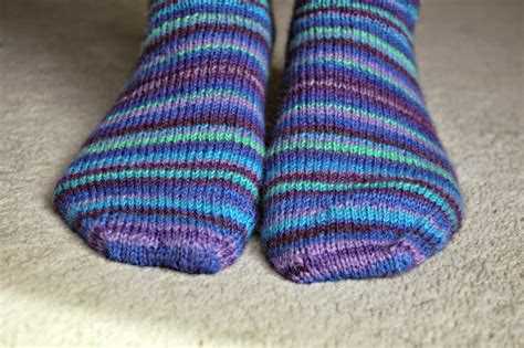 Learn how to knit socks with straight needles
