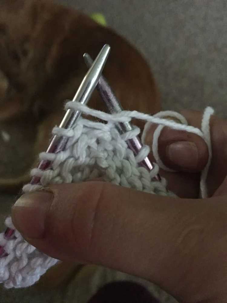 Learn the Basics of Knit Stitch