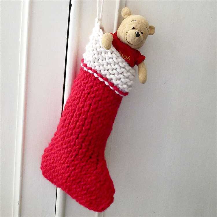 Knit Christmas Stockings: A Step-by-Step Guide