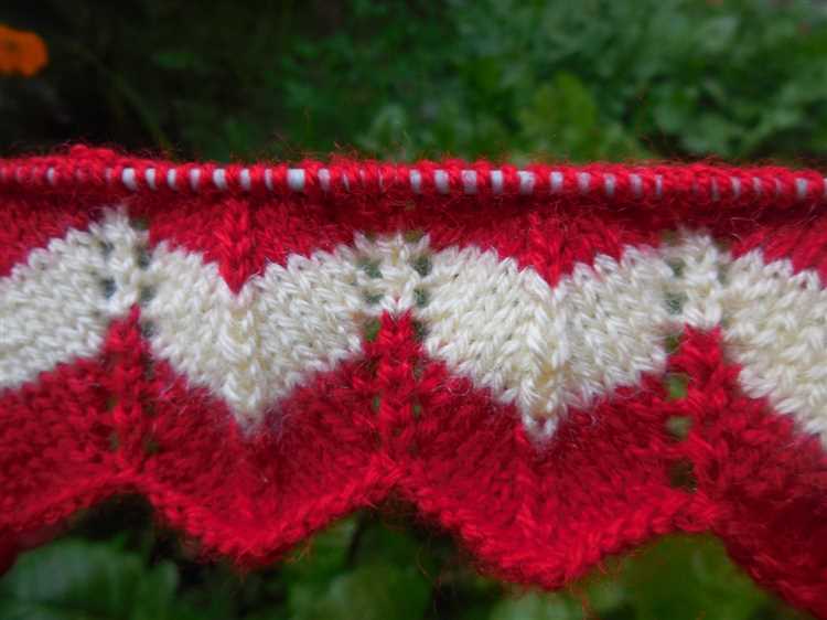 Knitting with Two Colors: A Step-by-Step Guide