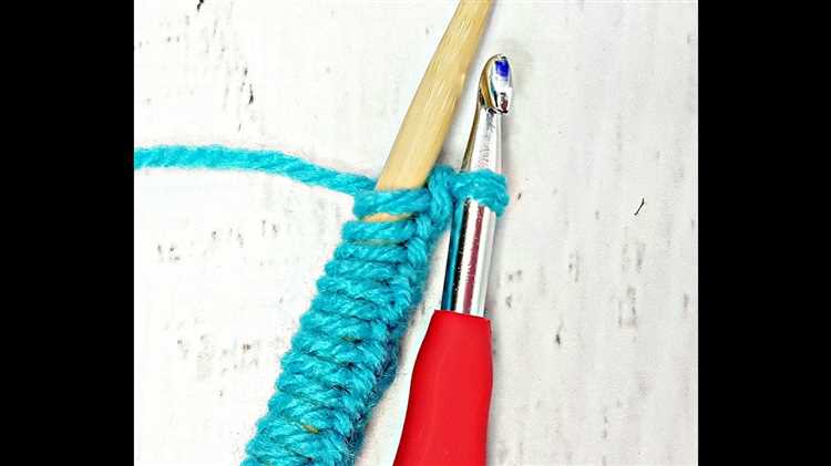 Learn How to Knit with a Crochet Hook