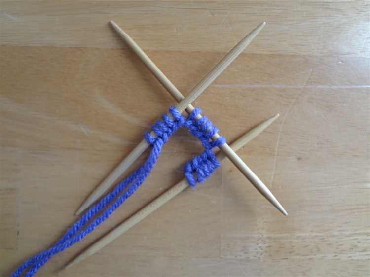 Beginner’s Guide: Knitting with Double-Pointed Needles (DPNs)