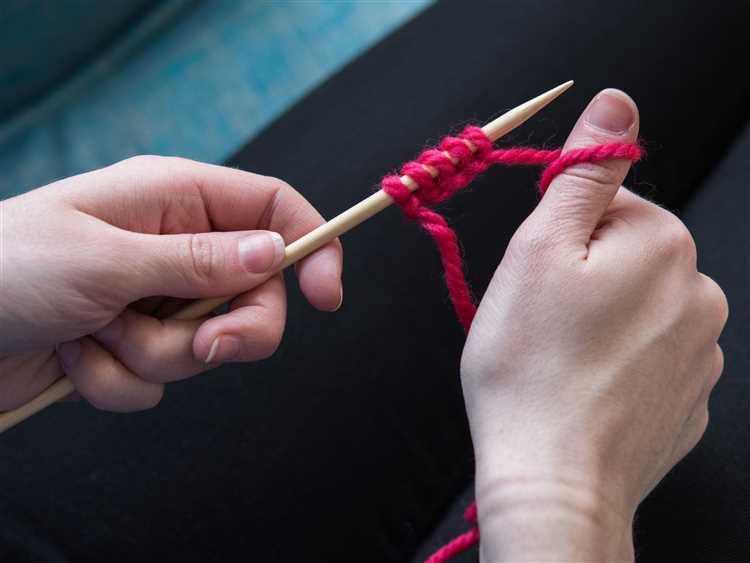 Tips and tricks for successful one-needle knitting