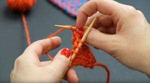 Learn How to Knit Yo