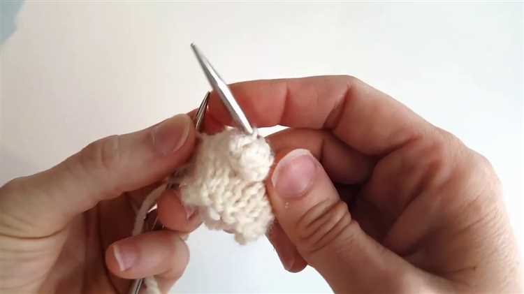 Learn How to Make a Bobble Knitting
