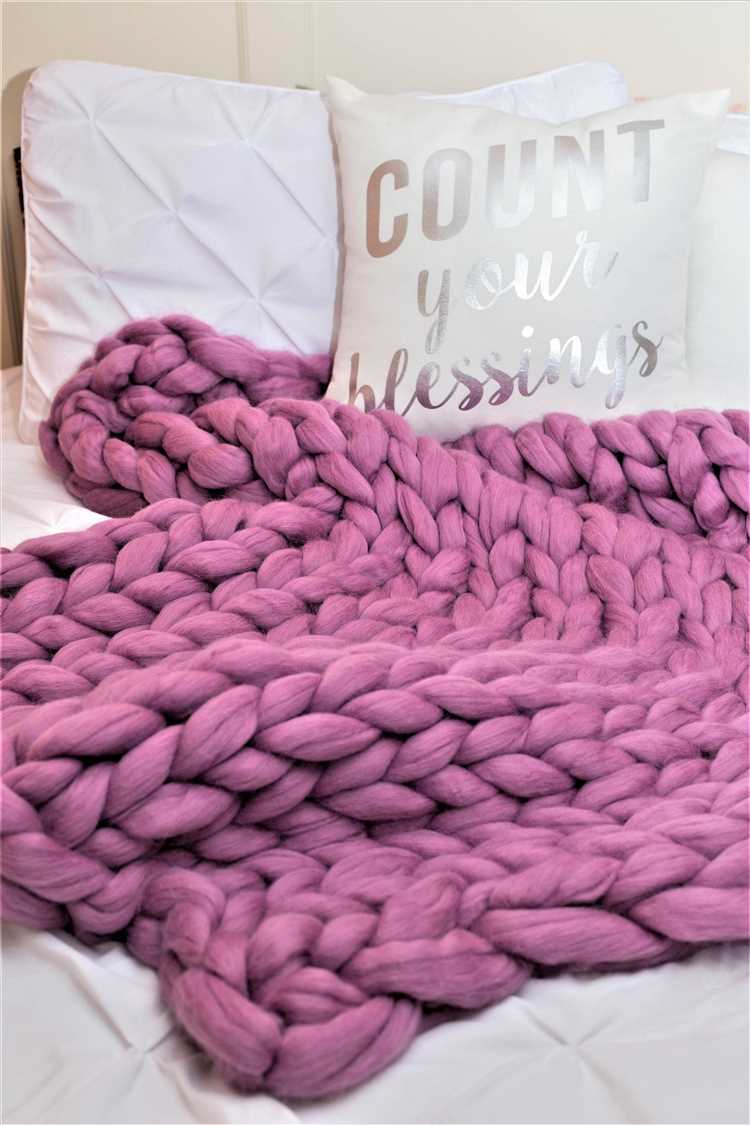 Easy Steps to Make a Chunky Knit Blanket
