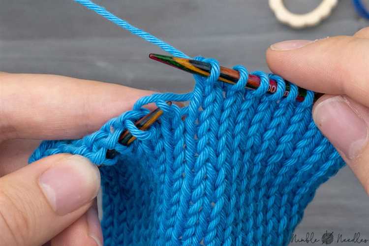 Step 2: Stop knitting and secure the dropped stitch
