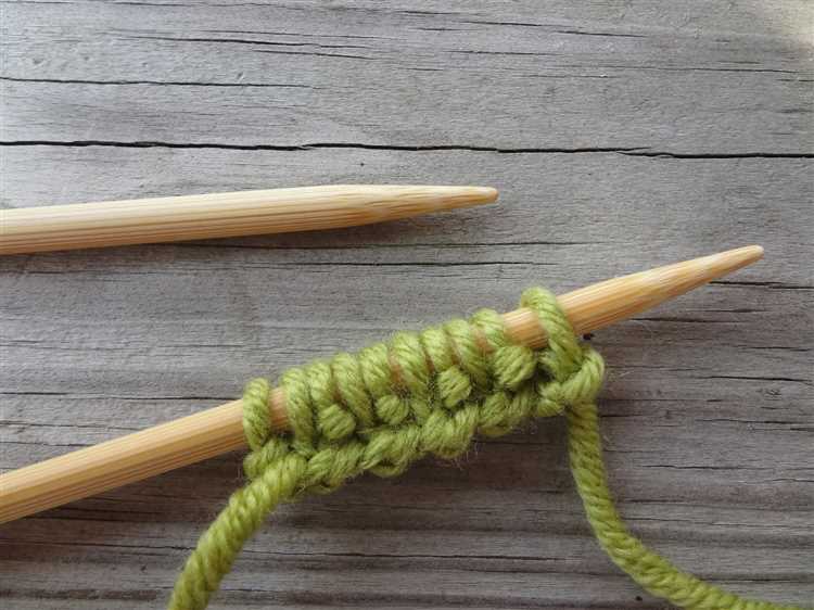 Learn How to Do the Seed Stitch Knitting Pattern