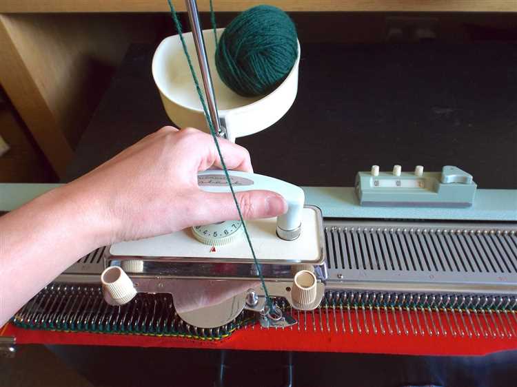 What is a knitting machine