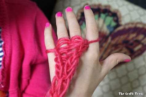 Benefits of Finger Knitting