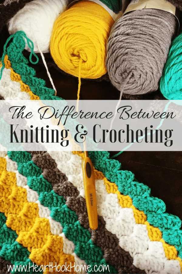 What is the difference between crocheting and knitting